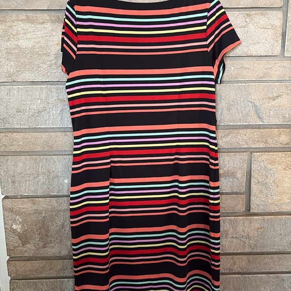 Versona Red and Black Sheath Midi Dress - Picture 5 of 9